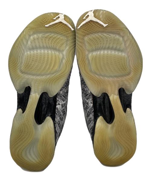NIKE（ナイキ）NIKE (ナイキ) ミッドカットスニーカー AIR JORDAN XX9 BHM ブラック×ホワイト サイズ:28.5の古着・服飾アイテム