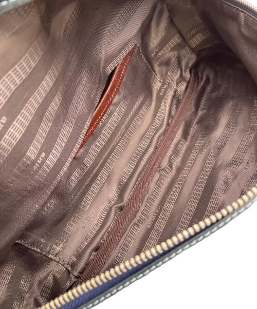 aniary（アニアリ）aniary (アニアリ) レザーボディーバッグ モスグリーンの古着・服飾アイテム