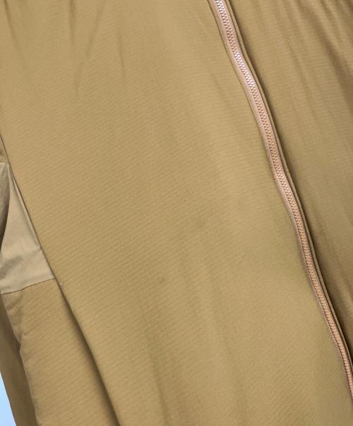 ARC'TERYX（アークテリクス）ARC'TERYX (アークテリクス) ATOM AR HOODY サイズ:Mの古着・服飾アイテム