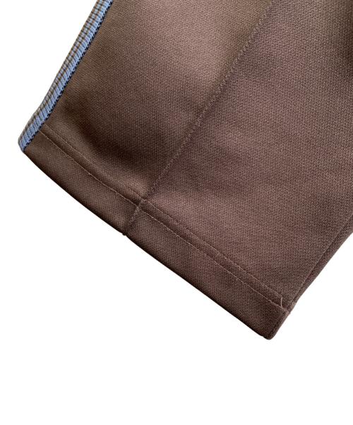 Needles（ニードルズ）Needles (ニードルズ) トラックパンツ ブラウン サイズ:XSの古着・服飾アイテム