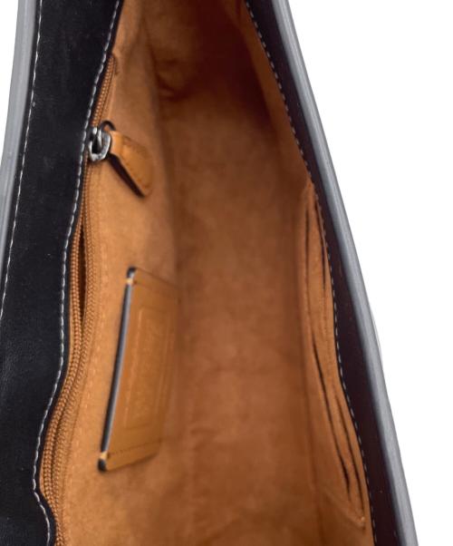 COACH（コーチ）COACH (コーチ) セミショルダーバッグ ブラックの古着・服飾アイテム