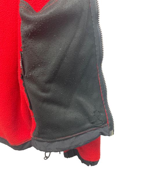 THE NORTH FACE（ザ ノース フェイス）THE NORTH FACE (ザ ノース フェイス) フリースジャケット レッド×ブラック サイズ:Mの古着・服飾アイテム