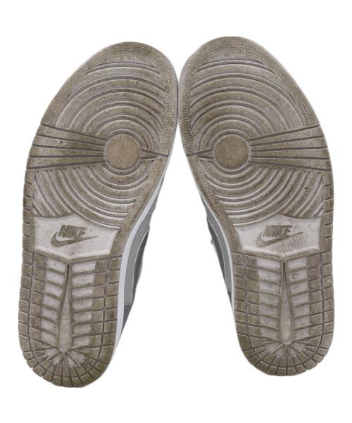 NIKE（ナイキ）NIKE (ナイキ) スニーカー ライトグレー サイズ:28.5cmの古着・服飾アイテム
