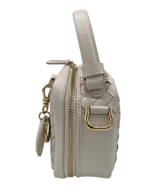 COLE HAAN（コールハーン）COLE HAAN (コールハーン) 2WAY編み込みバッグ ホワイトの古着・服飾アイテム