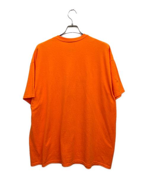GDSS（ジーディーエスエス）gdss (ジーディーエスエス) エンブレムTシャツ オレンジ サイズ:Lの古着・服飾アイテム