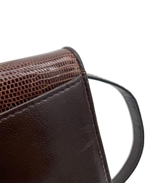 Yves Saint Laurent（イヴサンローラン）Yves Saint Laurent (イヴサンローラン) ショルダーバッグ ブラウンの古着・服飾アイテム