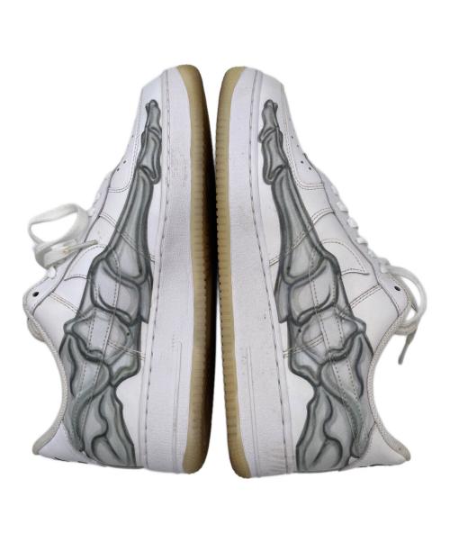 NIKE（ナイキ）NIKE (ナイキ) スニーカー ホワイト サイズ:29の古着・服飾アイテム