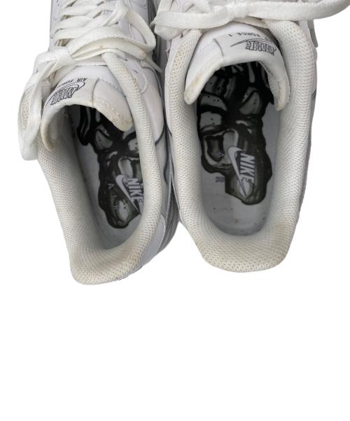NIKE（ナイキ）NIKE (ナイキ) スニーカー ホワイト サイズ:29の古着・服飾アイテム