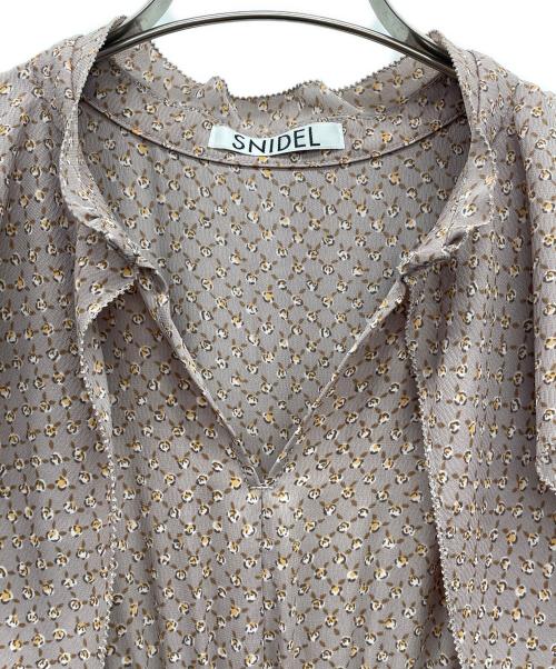 Snidel（スナイデル）Snidel (スナイデル) バリモアカラープリントワンピース ピンクの古着・服飾アイテム