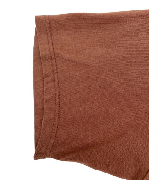 SUPREME（シュプリーム）Supreme (シュプリーム) Tシャツ ブラウン サイズ:Mの古着・服飾アイテム
