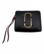 Marc by Marc Jacobsマークバイマークジェイコブス）の古着「ザ スナップショット ミニ コンパクト ウォレット　2つ折り財布」