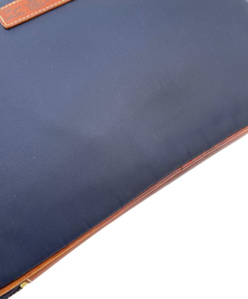 Felisi（フェリージ）Felisi (フェリージ) クラッチバッグ ネイビーの古着・服飾アイテム