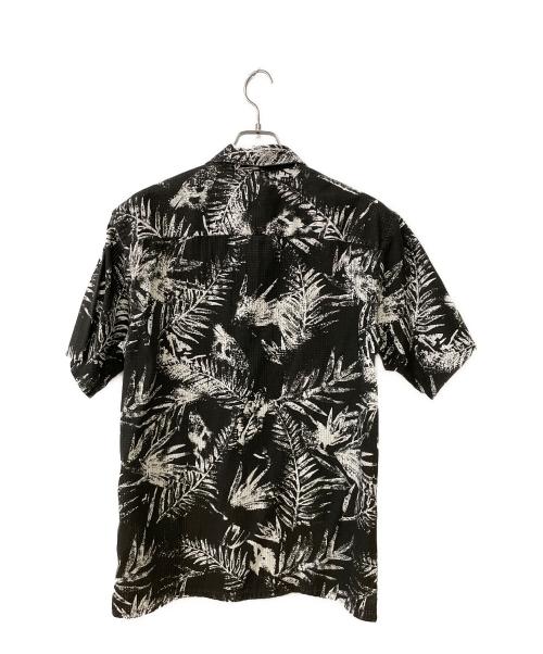 LEVI'S（リーバイス）LEVI'S (リーバイス) 半袖シャツ ブラック サイズ:Sの古着・服飾アイテム