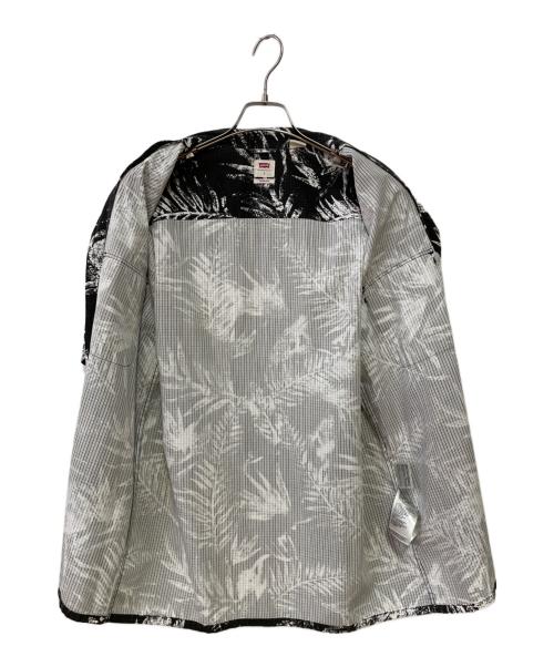 LEVI'S（リーバイス）LEVI'S (リーバイス) 半袖シャツ ブラック サイズ:Sの古着・服飾アイテム