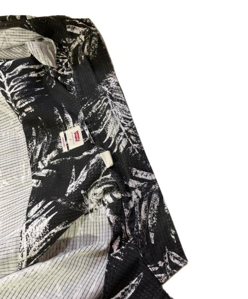 LEVI'S（リーバイス）LEVI'S (リーバイス) 半袖シャツ ブラック サイズ:Sの古着・服飾アイテム