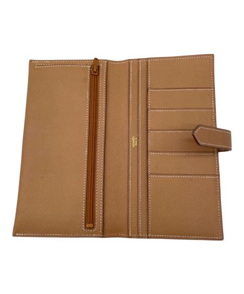 HERMES（エルメス）HERMES (エルメス) 財布 カーキの古着・服飾アイテム
