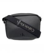 Calvin Kleinカルバンクライン）の古着「ショルダーバッグ」｜ブラック