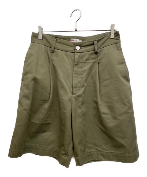 Traditional Weatherwear（トラディショナルウェザーウェア）Traditional Weatherwear (トラディショナルウェザーウェア) タックショートパンツ サイズ:Mの古着・服飾アイテム
