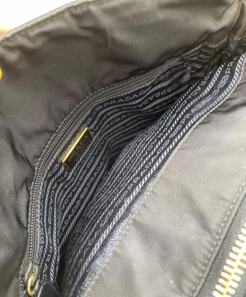 PRADA（プラダ）PRADA (プラダ) チェーンショルダーバッグの古着・服飾アイテム