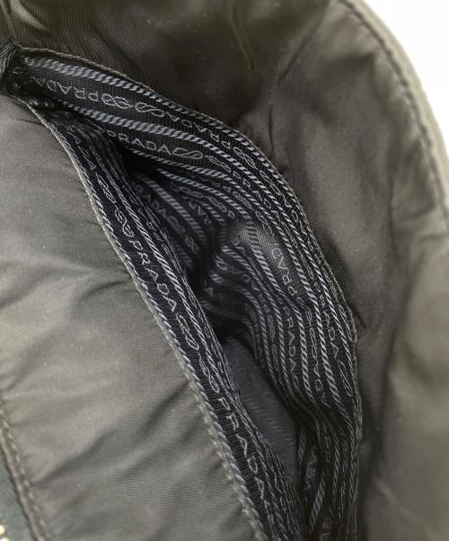 PRADA（プラダ）PRADA (プラダ) チェーンショルダーバッグの古着・服飾アイテム