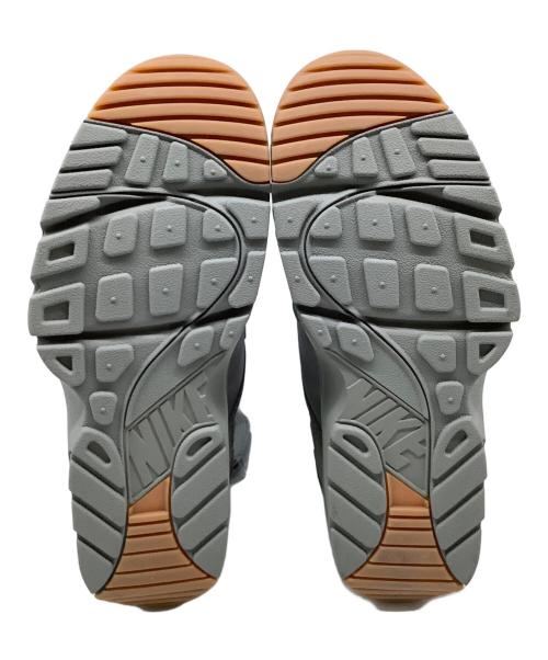 NIKE（ナイキ）NIKE (ナイキ) Corteiz (コーテイズ) AIR TRAINER HUARACHE SP グレー サイズ:26.5㎝の古着・服飾アイテム