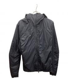 Peak Performance（ピーク・パフォーマンス）の古着「中綿ジャケット」｜ブラック