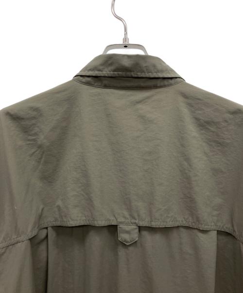 REI（レイ）rei (レイ) シャツ オリーブ サイズ:XXLの古着・服飾アイテム