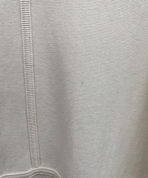 O project（オープロジェクト）O project (オープロジェクト) スウェット アイボリー サイズ:Mの古着・服飾アイテム