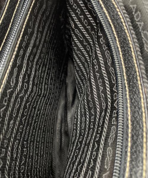 PRADA（プラダ）PRADA (プラダ) ビジネスバッグ ブラウン×ブラックの古着・服飾アイテム
