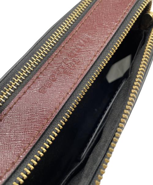 MARC JACOBS（マークジェイコブズ）MARC JACOBS (マークジェイコブス) ショルダーバッグ ブラック×レッドの古着・服飾アイテム