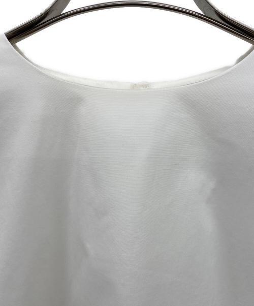 OHGA（オオガ）OHGA (オオガ) 裾フリルブラウス ホワイト サイズ:Fの古着・服飾アイテム