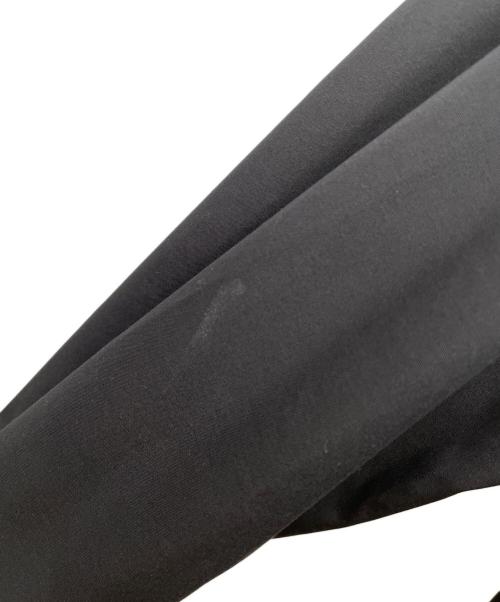 OHGA（オオガ）OHGA (オオガ) 裾フリルブラウス ブラック サイズ:Fの古着・服飾アイテム