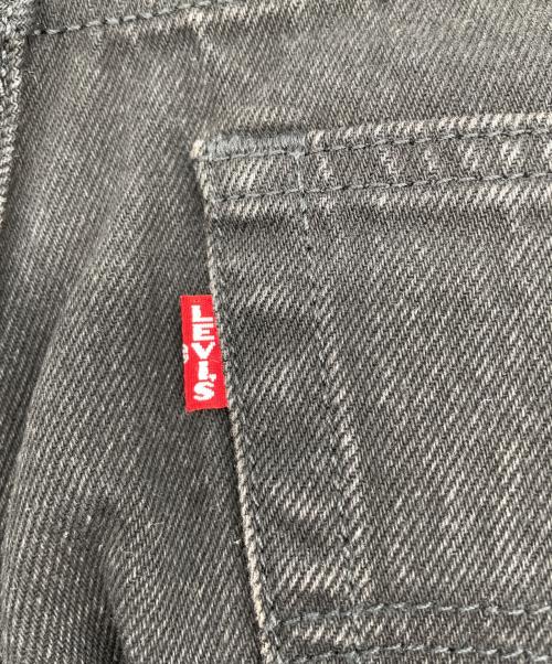LEVI'S（リーバイス）LEVI'S (リーバイス) 後染めデニムパンツ ブラック サイズ:W30 L32の古着・服飾アイテム