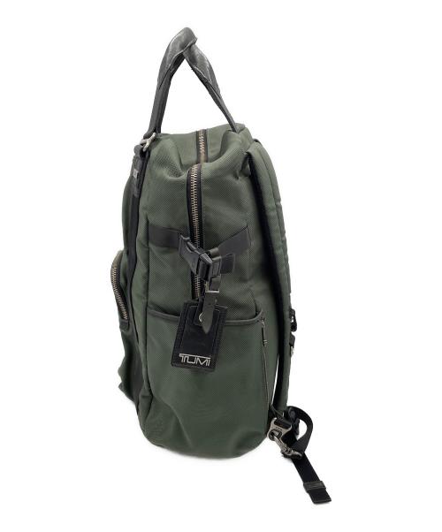 TUMI（トゥミ）TUMI (トゥミ) リュック グリーンの古着・服飾アイテム