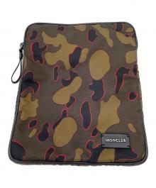 MONCLER（モンクレール）の古着「クラッチバッグ」｜オリーブ