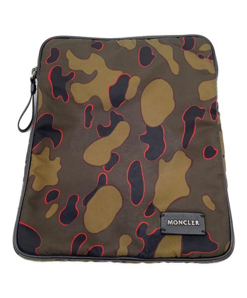 MONCLER（モンクレール）MONCLER (モンクレール) クラッチバッグ オリーブの古着・服飾アイテム