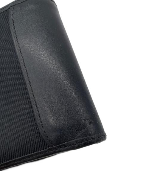 HUNTING WORLD（ハンティングワールド）HUNTING WORLD (ハンティングワールド) 2つ折り財布 ブラックの古着・服飾アイテム