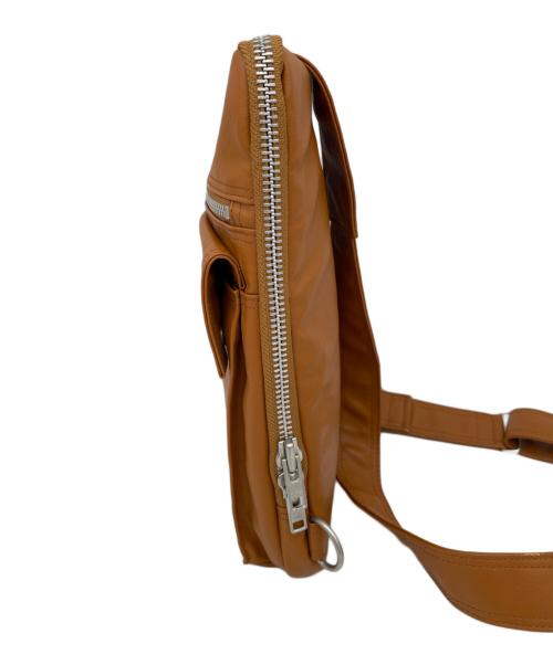PORTER（ポーター）PORTER (ポーター) SLING SHOULDER BAG（スリングショルダーバッグ） キャメルの古着・服飾アイテム