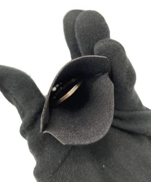 s'yte（サイト）s'yte (サイト) ストラップ ブラックの古着・服飾アイテム