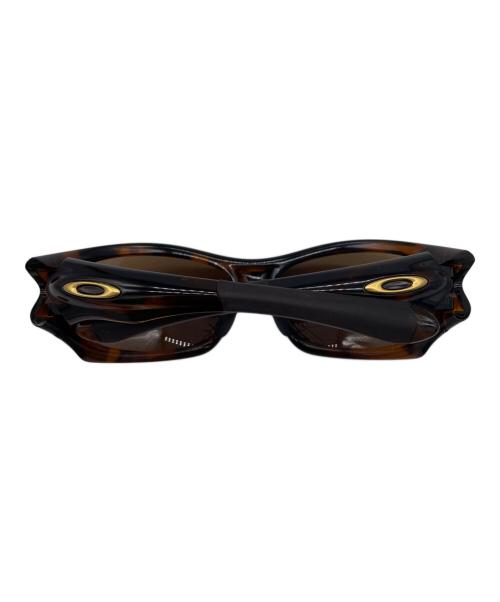 OAKLEY（オークリー）OAKLEY (オークリー) サングラス ブラウンの古着・服飾アイテム