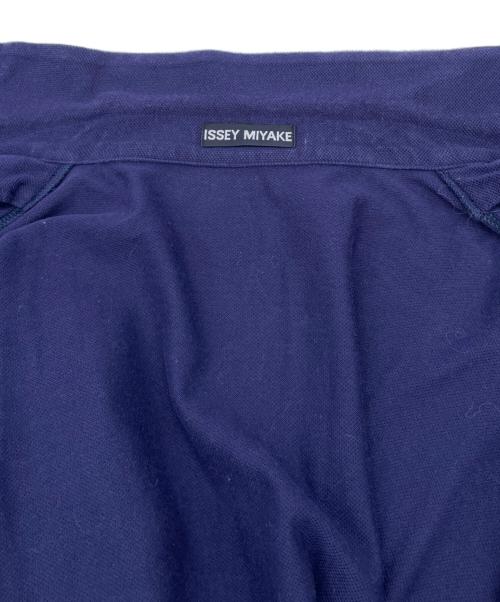 ISSEY MIYAKE（イッセイミヤケ）ISSEY MIYAKE (イッセイミヤケ) ポロシャツ切替ストライプシャツ ネイビー サイズ:Lの古着・服飾アイテム