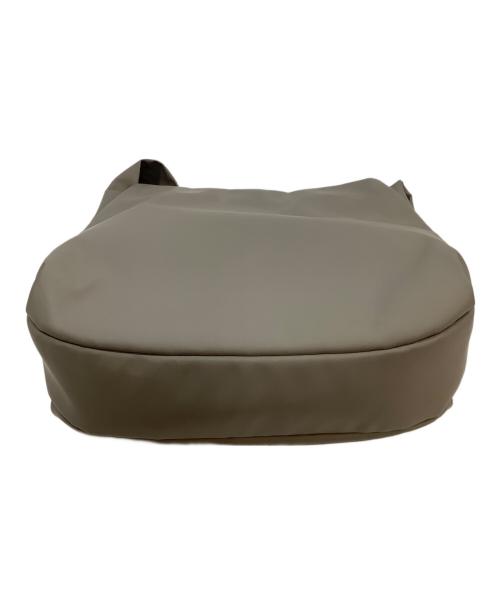 CAMPER（カンペール）CAMPER (カンペール) ショルダーバッグ グレーの古着・服飾アイテム