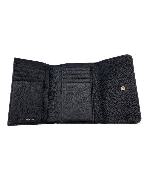 TORY BURCH（トリーバーチ）TORY BURCH (トリーバーチ) Carter Medium Flap Wallet(カーターメディアムフラップウォレット）3つ折り財布 ブラックの古着・服飾アイテム