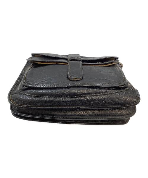 Fiocchi（フィオッキ）Fiocchi (フィオッキ) レザーショルダーバッグ ブラックの古着・服飾アイテム
