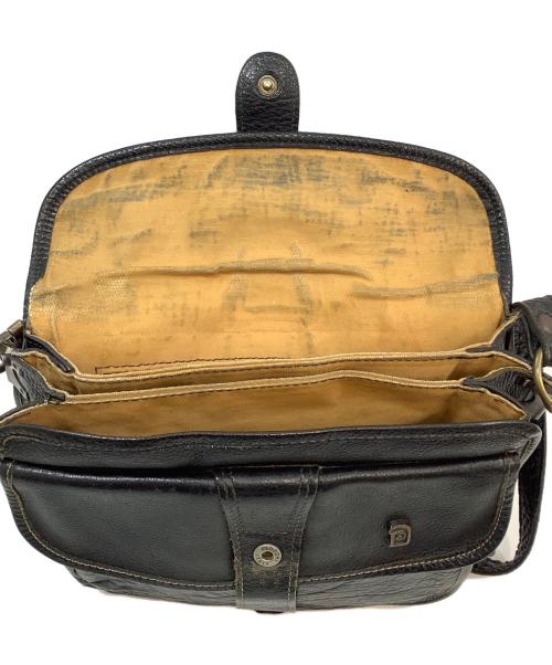 Fiocchi（フィオッキ）Fiocchi (フィオッキ) レザーショルダーバッグ ブラックの古着・服飾アイテム