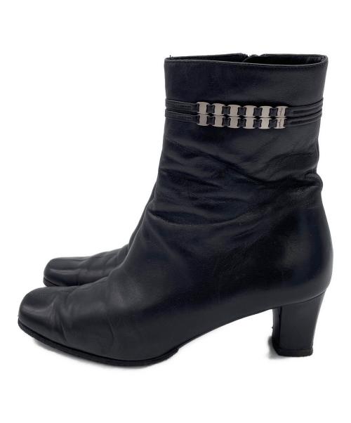 Salvatore Ferragamo（サルヴァトーレ フェラガモ）Salvatore Ferragamo (サルヴァトーレ フェラガモ) サイドジップブーツ ブラック サイズ:5　1/2の古着・服飾アイテム