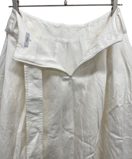 IENA（イエナ）IENA (イエナ) スカート ホワイト サイズ:38の古着・服飾アイテム