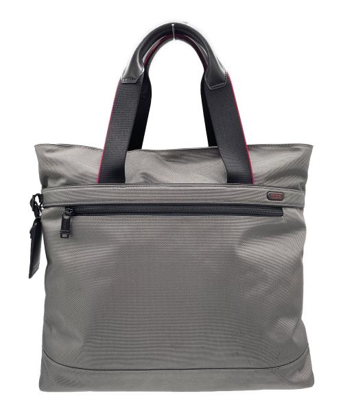 TUMI（トゥミ）TUMI (トゥミ) コンパニオントートバッグ グレーの古着・服飾アイテム