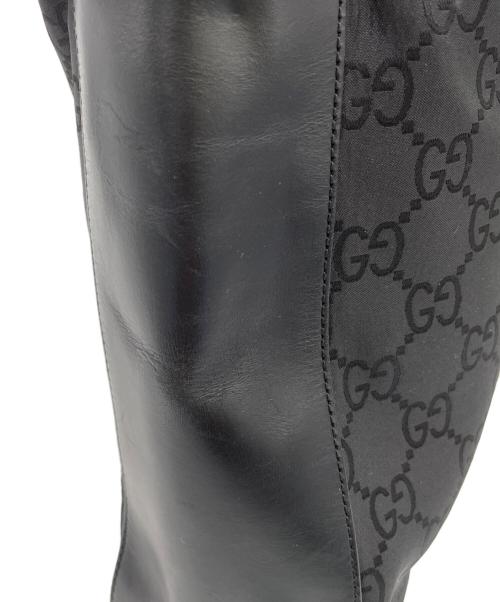 GUCCI（グッチ）GUCCI (グッチ) GGプリント　ハンドバッグ ブラックの古着・服飾アイテム
