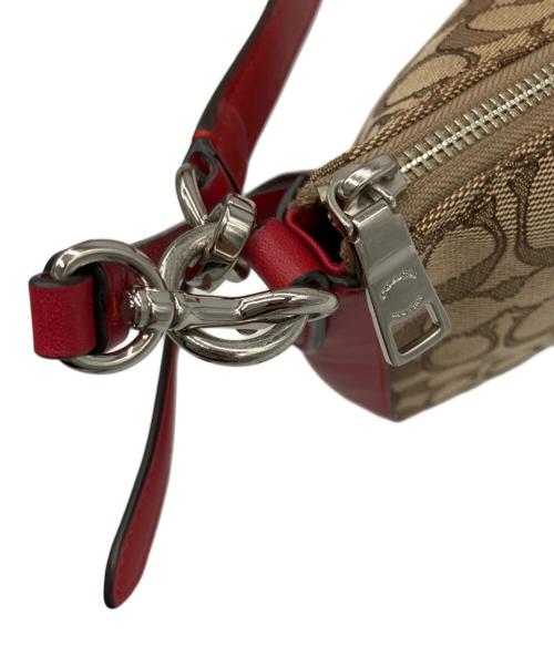 COACH（コーチ）COACH (コーチ) シグネチャー　チェルシークロスボディ　ショルダーバッグの古着・服飾アイテム